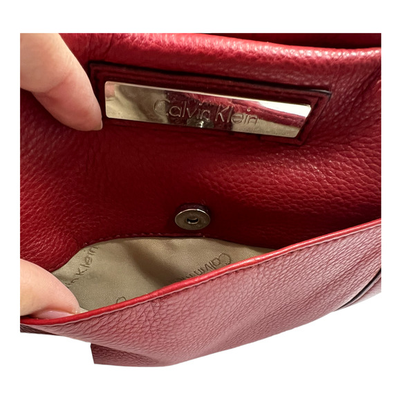Calvin Klein soft Red Leather Handbag NWT - Picture 4 of 8